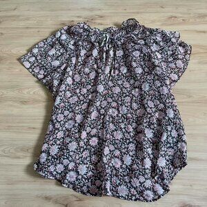 Anthropologie Floral top with ruffles and tie front #floral #ruffles Women Size